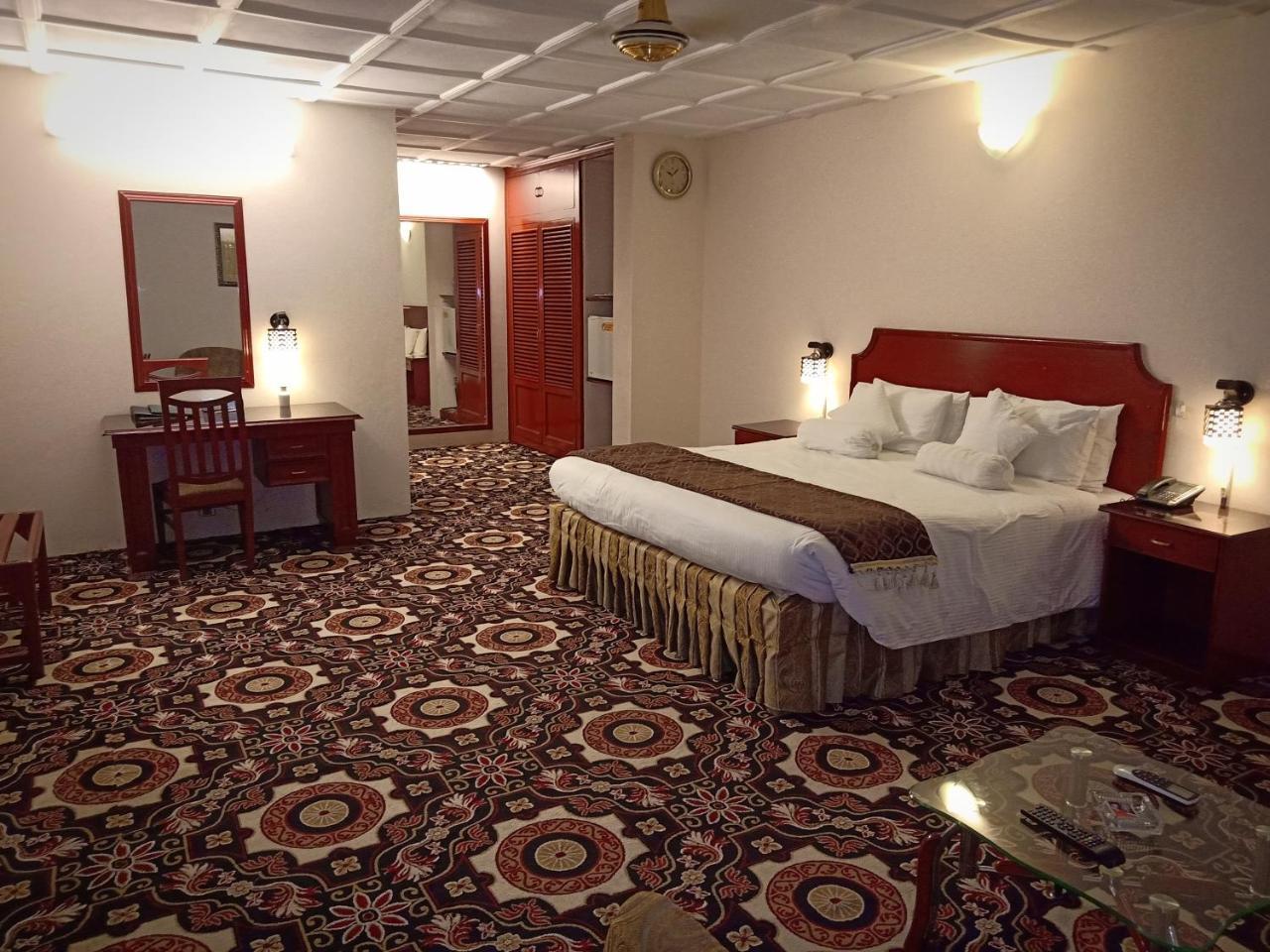 Indus Hotel 海得拉巴 外观 照片